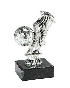 Fußballschuh mit Ball auf Marmorsockel mit Aufkleber und Montage
